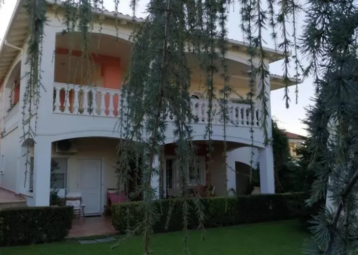 Luxurious Garden House Between Aegean & Olympus *