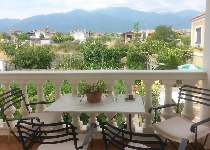 Luxurious Garden House Between Aegean & Olympus Dom wakacyjny Leptokaria