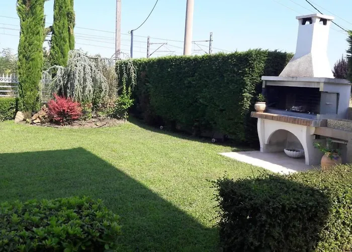 Luxurious Garden House Between Aegean & Olympus Leptokaria